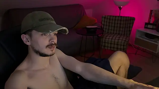 Snapshot of naked_psy chatting on January 11, 2026, 1:40 pm naked psy online show from January 11, 2026, 1:40 pm