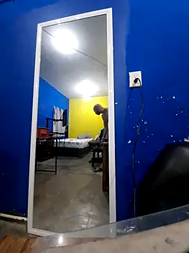 ElmaCannon online show from October 22, 2025, 12:10 am