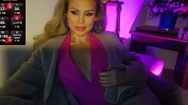 Radmila Queen  online show from December 4, 2024, 2:31 pm