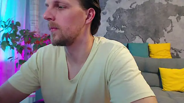 VikingChrisss online show from April 17, 2026, 10:18 am