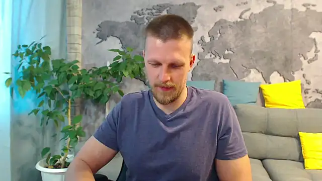 Snapshot of VikingChrisss chatting on May 25, 2026, 8:35 am VikingChrisss online show from May 25, 2026, 8:35 am