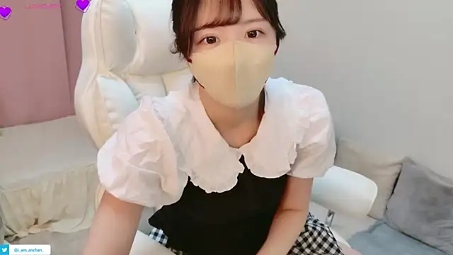 anchan  online show from May 25, 2026, 1:21 pm
