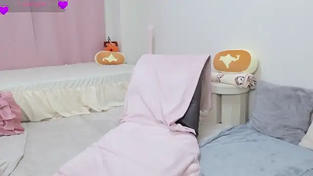 anchan  online show from November 17, 2025, 2:37 am