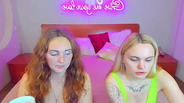 Snapshot of MagicEyess chatting on November 11, 2025, 6:47 pm MagicEyess online show from November 11, 2025, 6:47 pm