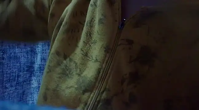 Snapshot of ohana143 chatting on January 23, 2025, 3:43 pm ohana143 online show from January 23, 2025, 3:43 pm