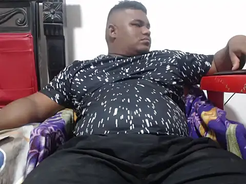 Snapshot of PONSE_LATINO chatting on January 31, 2026, 10:52 pm PONSE LATINO online show from January 31, 2026, 10:52 pm