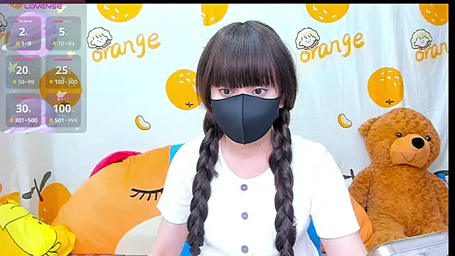 Snapshot of alonelove__ chatting on October 28, 2025, 2:34 am alonelove online show from October 28, 2025, 2:34 am