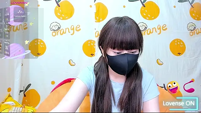 Snapshot of alonelove__ chatting on November 29, 2025, 2:34 am alonelove online show from November 29, 2025, 2:34 am