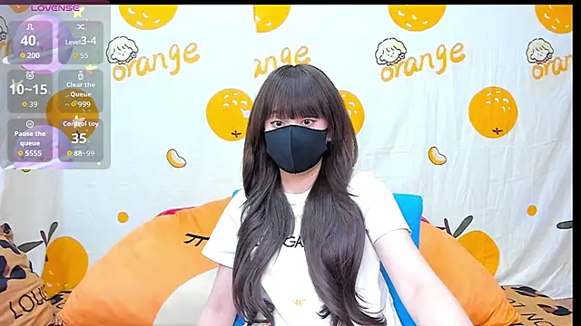 Snapshot of alonelove__ chatting on October 21, 2025, 2:00 am alonelove online show from October 21, 2025, 2:00 am