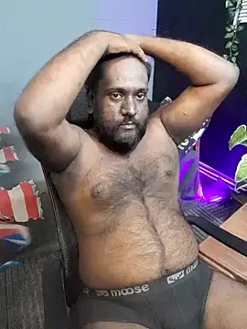 Rayansmith  online show from October 3, 2025, 1:56 pm