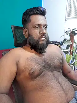 Rayansmith  online show from April 14, 2026, 9:20 pm