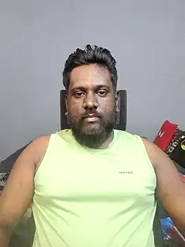 Rayansmith  online show from September 27, 2025, 8:04 pm