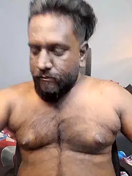 Rayansmith  online show from September 16, 2025, 1:12 pm