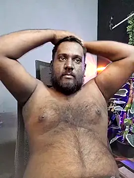 Rayansmith  online show from December 14, 2025, 11:16 am