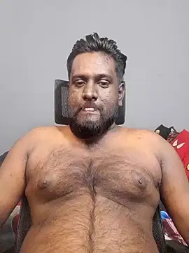 Rayansmith  online show from September 21, 2025, 2:44 pm