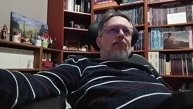 Mandra is a whore online show from November 29, 2025, 11:38 pm