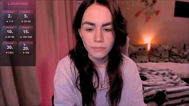 Snapshot of _selectrra chatting on February 13, 2026, 7:14 pm selectrra online show from February 13, 2026, 7:14 pm