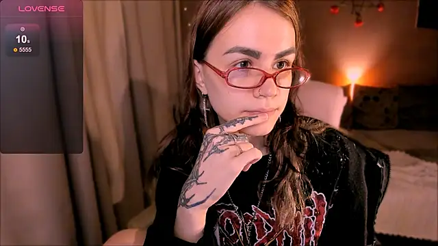  selectrra online show from September 21, 2025, 8:14 pm