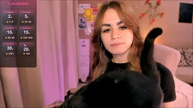 Snapshot of _selectrra chatting on December 3, 2025, 7:13 pm selectrra online show from December 3, 2025, 7:13 pm