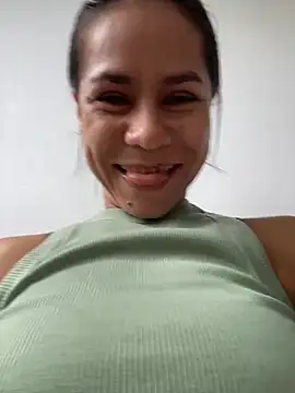 Snapshot of dominantandsubmissiveshow chatting on February 28, 2026, 8:08 pm dominantandsubmissiveshow online show from February 28, 2026, 8:08 pm