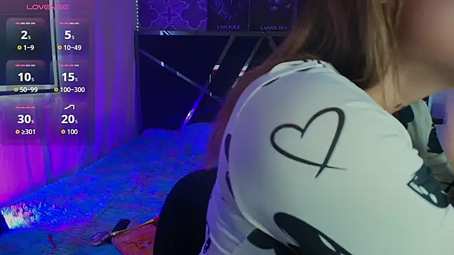 Snapshot of Zoe_olsen chatting on October 4, 2025, 9:27 pm Zoe olsen online show from October 4, 2025, 9:27 pm