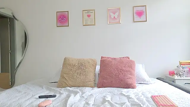 Mar 333 online show from February 22, 2025, 9:37 pm