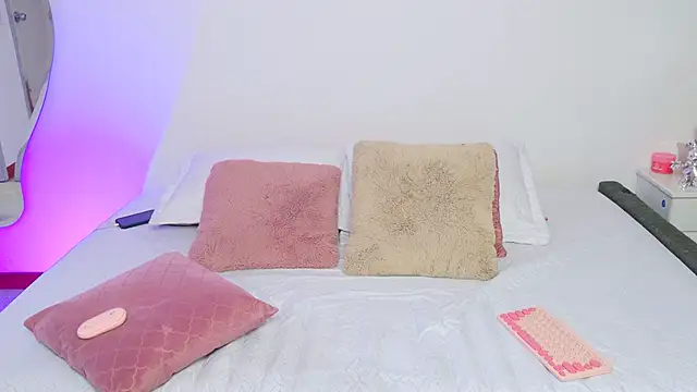 Mar 333 online show from February 20, 2025, 12:08 am