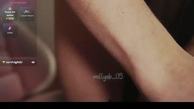 molly russell online show from February 19, 2025, 10:31 pm