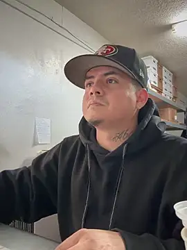 PeterGrandee online show from December 19, 2024, 4:24 pm