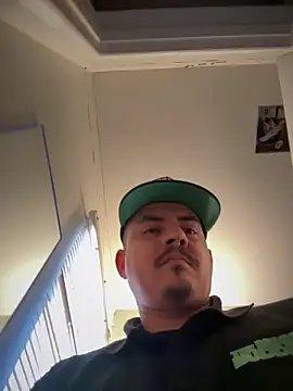 PeterGrandee online show from February 19, 2025, 8:31 pm