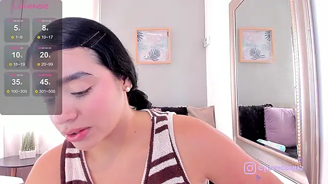 Snapshot of Paula_Desousa chatting on May 27, 2026, 7:32 pm Paula Desousa online show from May 27, 2026, 7:32 pm