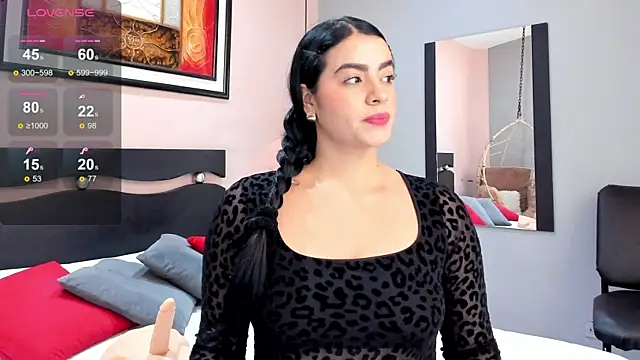 Snapshot of Paula_Desousa chatting on May 11, 2026, 7:44 pm Paula Desousa online show from May 11, 2026, 7:44 pm