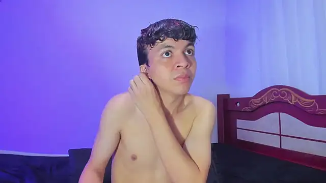 Lucaas King online show from December 21, 2025, 10:21 pm