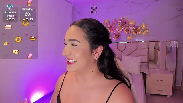 Snapshot of stephania_diamond chatting on December 8, 2024, 8:09 am stephania diamond online show from December 8, 2024, 8:09 am