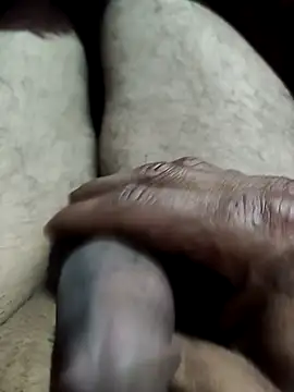 Snapshot of Awadalieid chatting on February 2, 2026, 8:08 pm Awadalieid online show from February 2, 2026, 8:08 pm