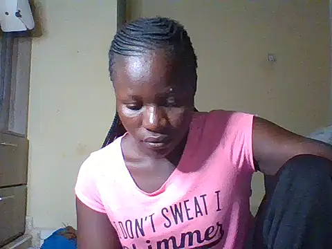 prettychic5 online show from March 3, 2026, 4:03 pm