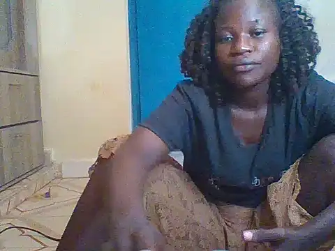 Snapshot of prettychic5 chatting on October 27, 2025, 7:20 am prettychic5 online show from October 27, 2025, 7:20 am