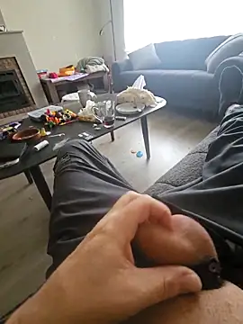 Snapshot of adriaan1975 chatting on December 2, 2025, 9:11 am adriaan1975 online show from December 2, 2025, 9:11 am