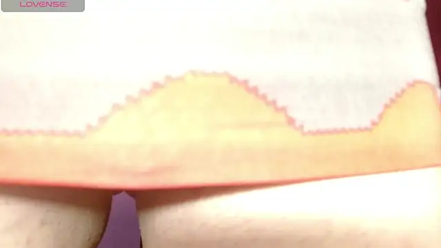 DULCE ZOE online show from February 8, 2026, 6:22 am