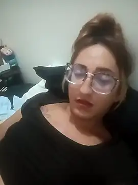 DULCE ZOE online show from October 6, 2025, 2:57 am