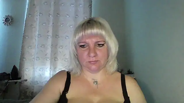 Snapshot of MeilomaWesa chatting on November 3, 2025, 12:31 pm MeilomaWesa online show from November 3, 2025, 12:31 pm