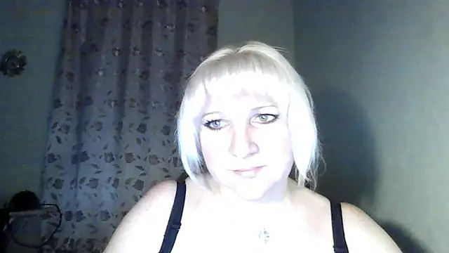 Snapshot of MeilomaWesa chatting on November 20, 2025, 1:34 pm MeilomaWesa online show from November 20, 2025, 1:34 pm