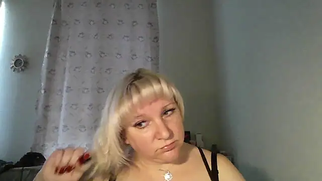 Snapshot of MeilomaWesa chatting on March 4, 2026, 11:29 am MeilomaWesa online show from March 4, 2026, 11:29 am