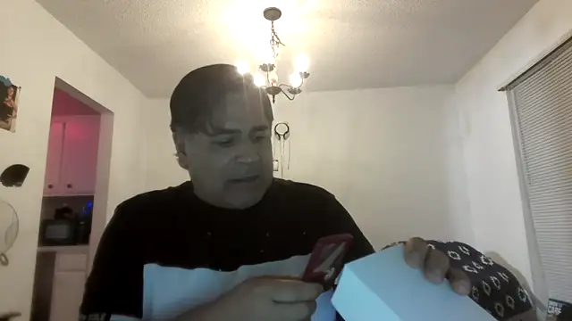 Snapshot of Peachestabby147 chatting on March 1, 2026, 1:49 am Peachestabby147 online show from March 1, 2026, 1:49 am