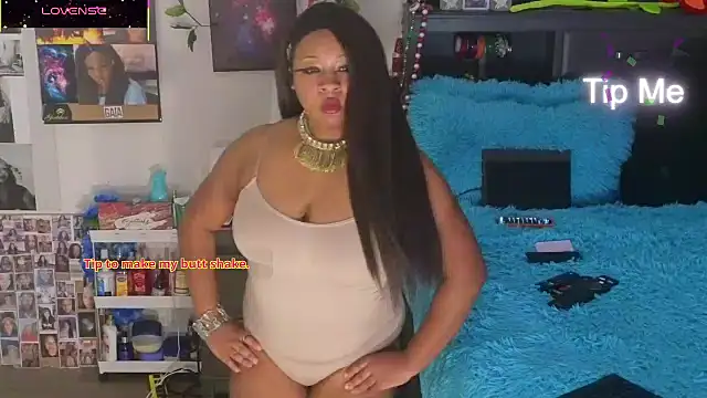 Snapshot of temptressbeauty24 chatting on November 10, 2025, 5:12 am temptressbeauty24 online show from November 10, 2025, 5:12 am