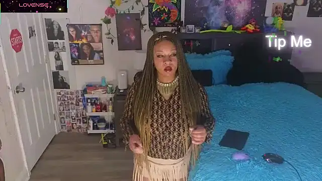 Snapshot of temptressbeauty24 chatting on November 10, 2025, 11:32 pm temptressbeauty24 online show from November 10, 2025, 11:32 pm