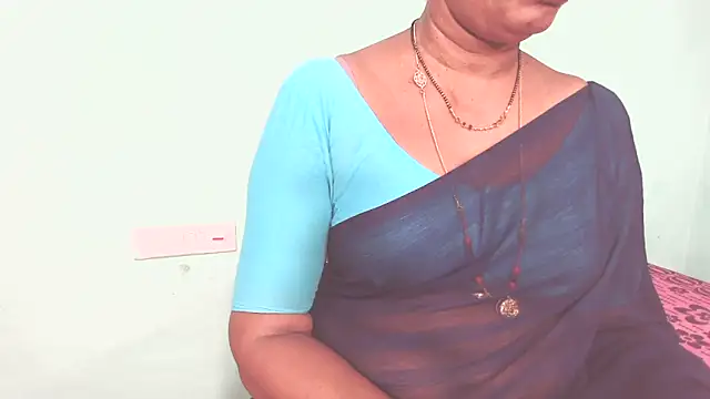 Snapshot of shrutitelugu69 chatting on April 16, 2026, 3:13 pm shrutitelugu69 online show from April 16, 2026, 3:13 pm