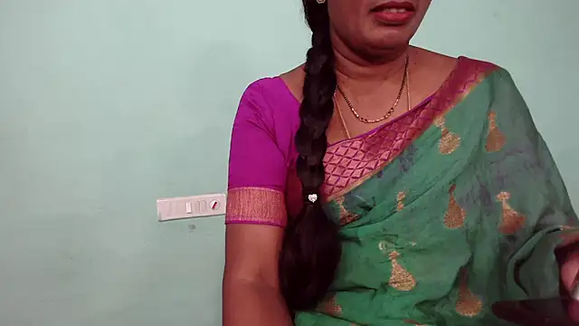 Snapshot of shrutitelugu69 chatting on March 26, 2026, 2:04 pm shrutitelugu69 online show from March 26, 2026, 2:04 pm