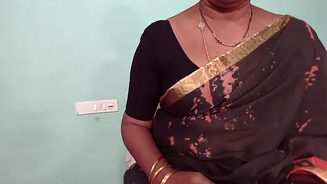 Snapshot of shrutitelugu69 chatting on April 2, 2026, 12:34 pm shrutitelugu69 online show from April 2, 2026, 12:34 pm