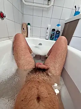 hairy18888 online show from September 14, 2025, 2:39 pm